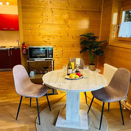 Gartenapartment Auf Der Hoeri In Wangen Apartmán *